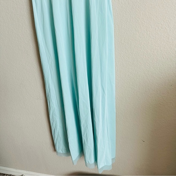 Vintage 1970’s Vanity Fair teal pale Blue Slip Dress Size 36 Small With Lace - Picture 8 of 12